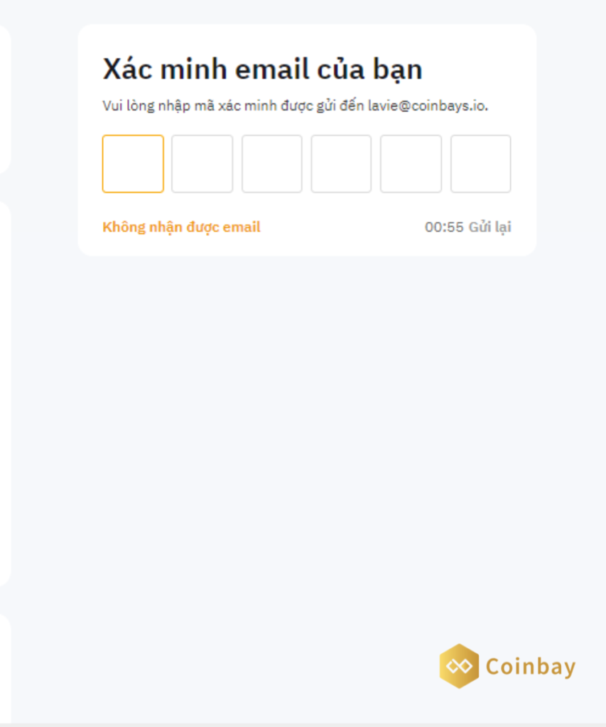 Sau khi đăng ký, bạn sẽ nhận được mã xác nhận qua email hoặc SMS.