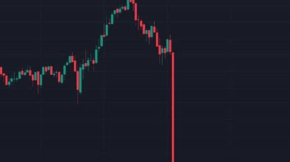 Rug Pull là một trong những hình thức scam phổ biến nhất, nơi đội ngũ phát triển %22xù tiền%22 và biến mất.