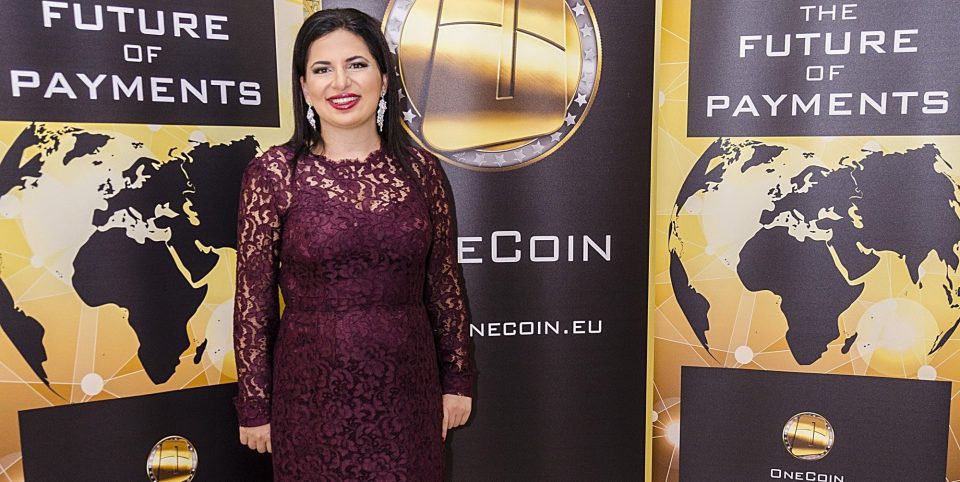 Vụ OneCoin, một trong những vụ lừa đảo tiền ảo lớn nhất lịch sử, cũng từng %22làm mưa làm gió%22 tại Việt Nam.