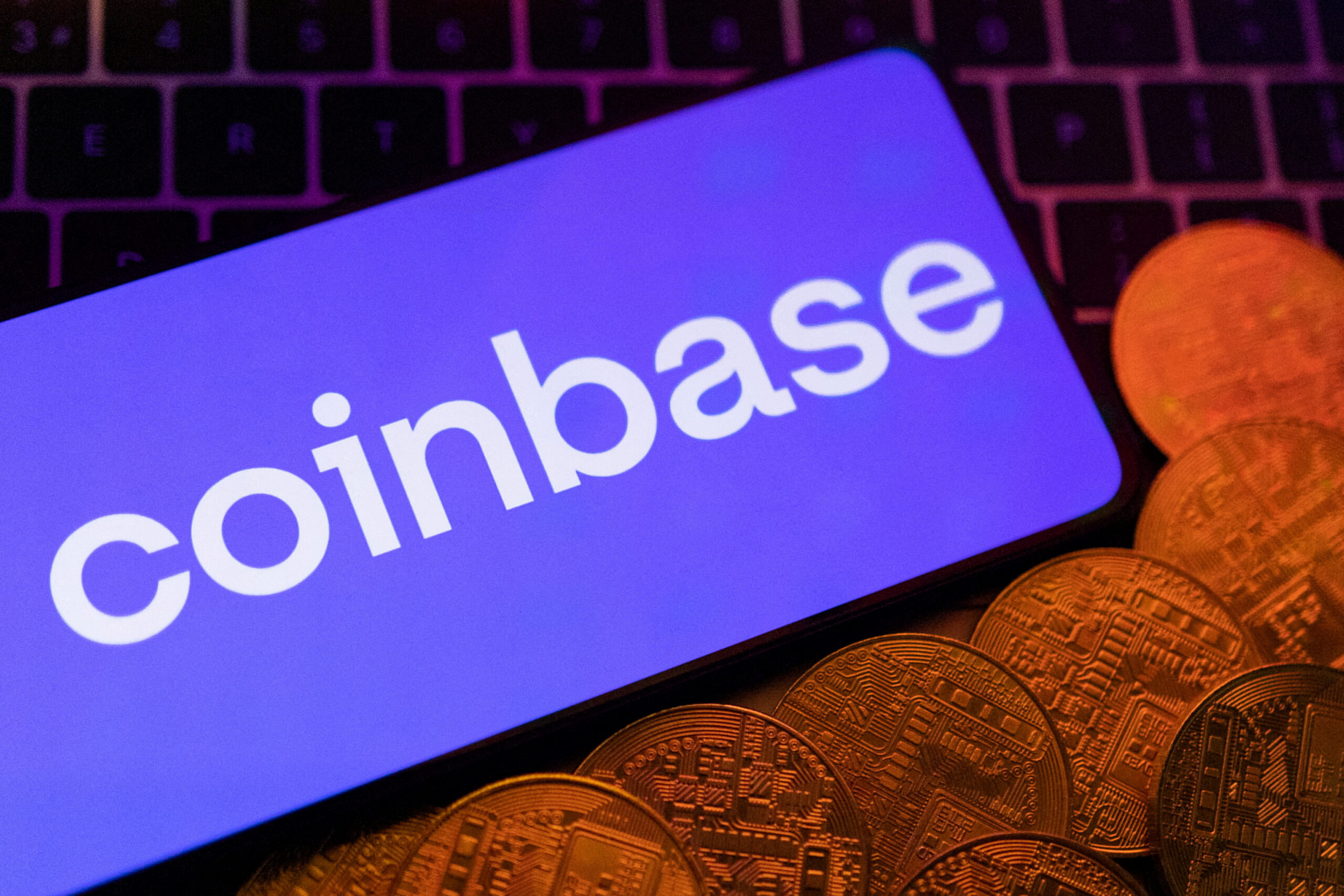 Coinbase và những thách thức pháp lý từ SEC
