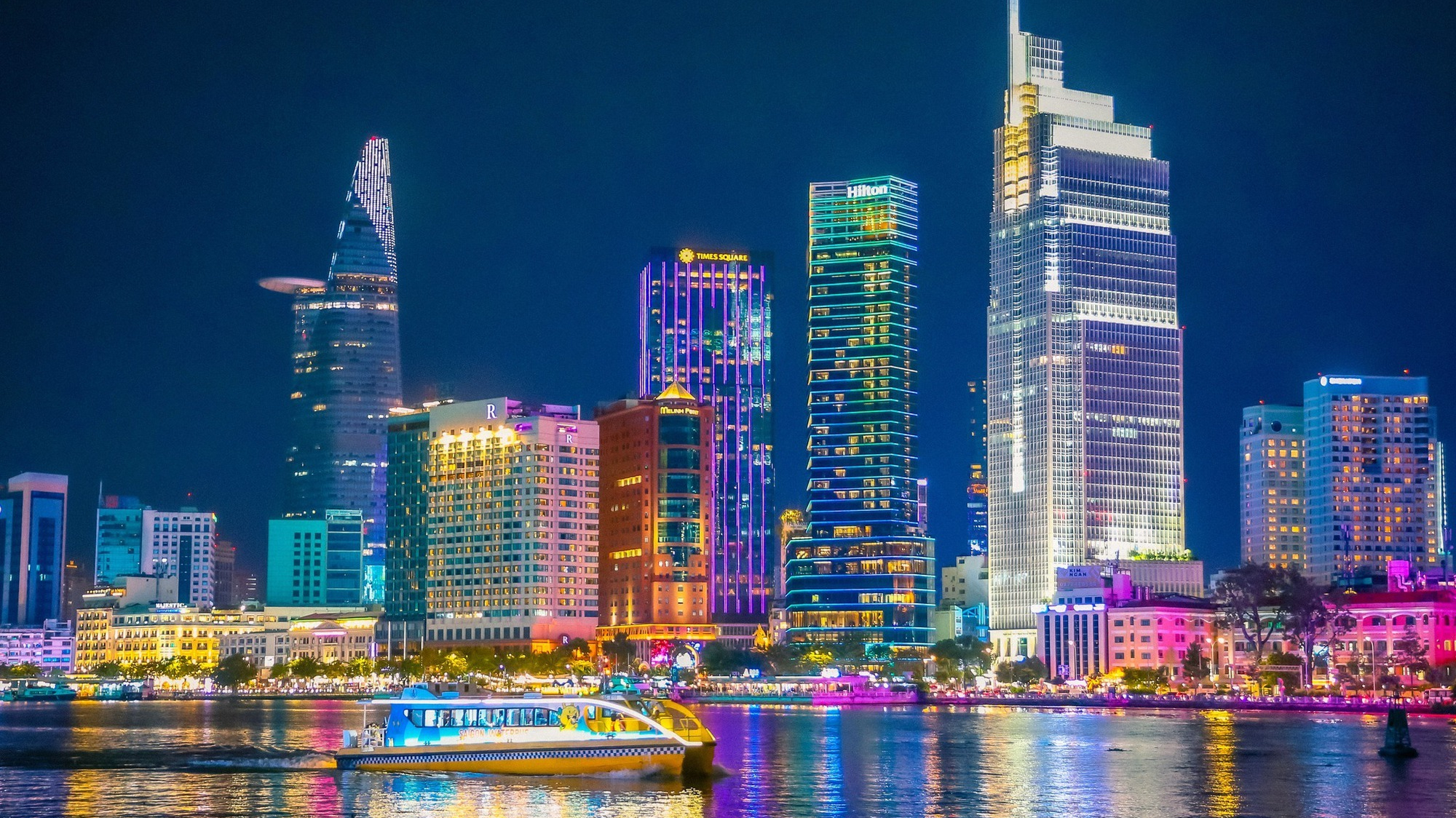 TP. Hồ Chí Minh và dòng vốn đầu tư tỷ đô