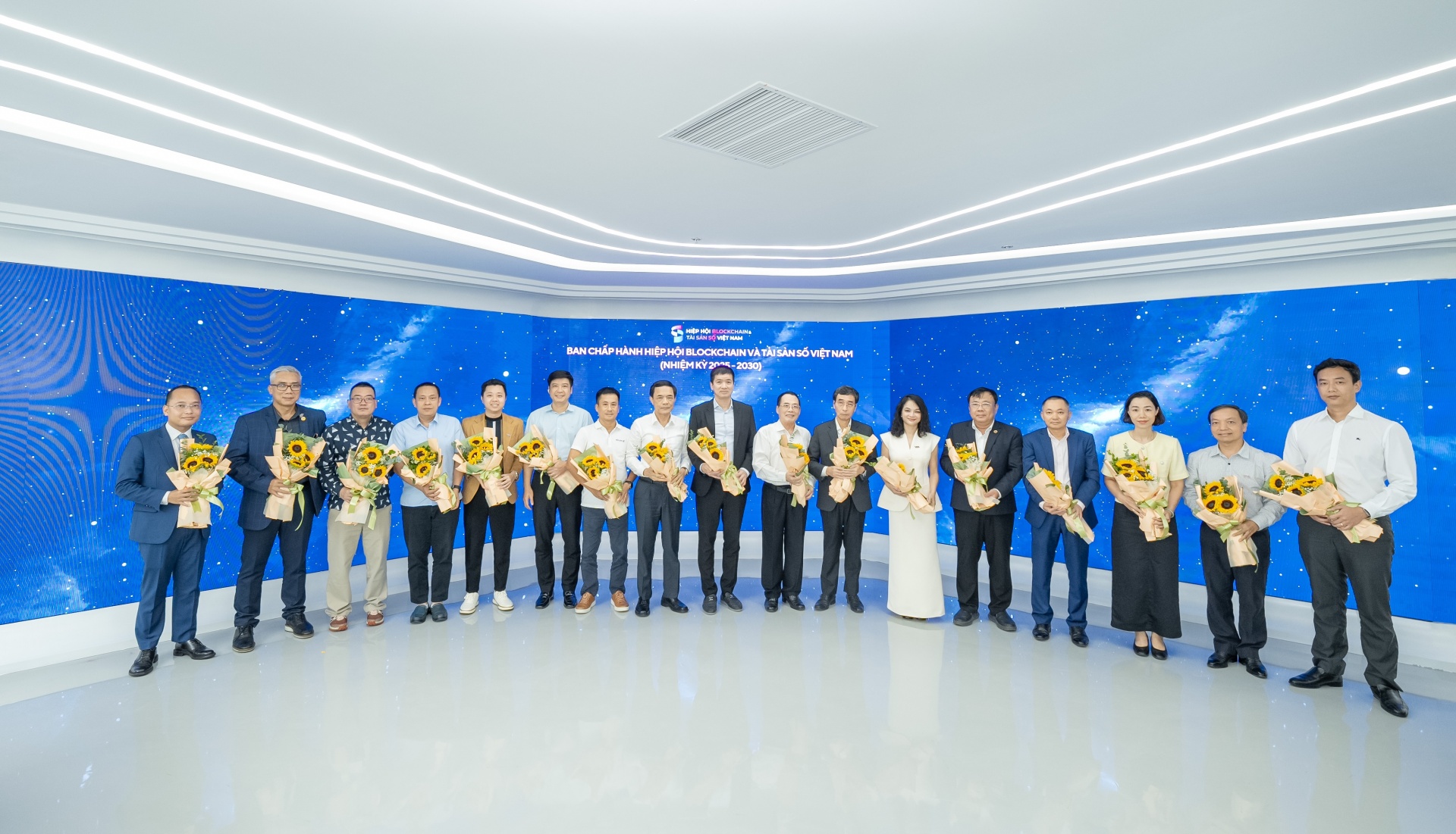 Đại diện Hiệp hội Blockchain và Tài sản số Việt Nam (VBA) tại một sự kiện công nghệ